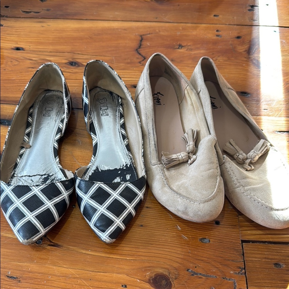 Women's Black and Cream Flats set of 2 size 9